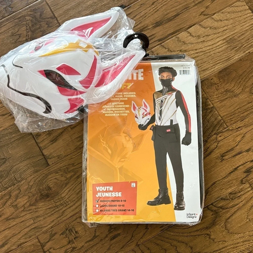 NWT Youth Fortnite Drift Costume with Mask, size 8/10